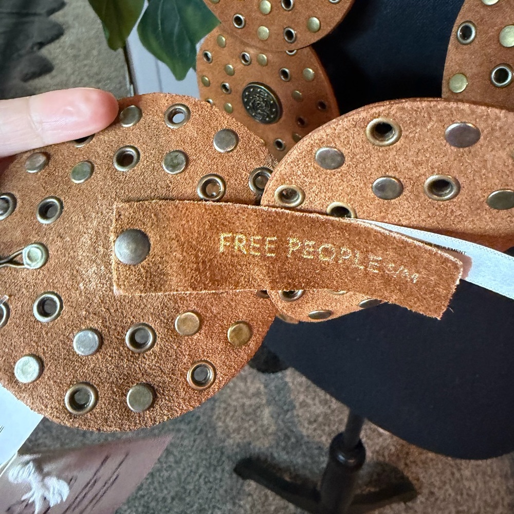 SOLD ALREADY Free People Brown Round Studded Belt - Picture 8 of 10